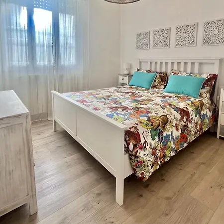 Charming Just Two Steps From The Sea *